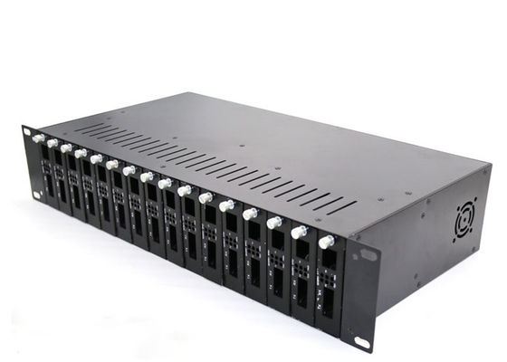 16 Kartlı Kasa Tabanlı Raf Tipi Fiber Optik Ortam Dönüştürücü