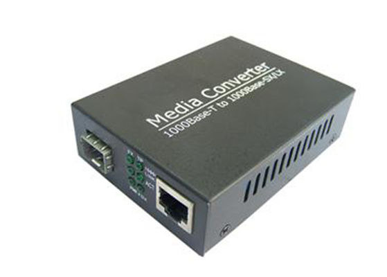 100km 10100 1000M Ortam Dönüştürücü Bir SFP Bir Ethernet Bağlantı Noktası