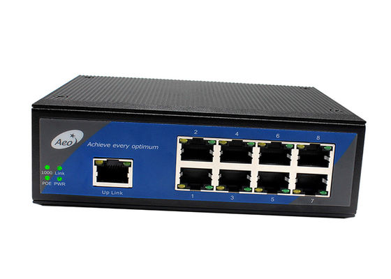 FCC 8 Port Endüstriyel POE Anahtarı 1 100M Uplink 8 10 / 100M Ethernet Portları